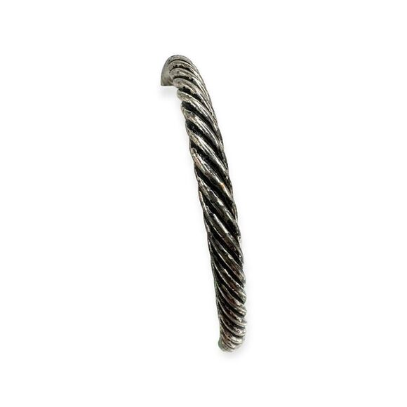 Vintage cuff silver tone bangle bracelet - Picture 2 of 5